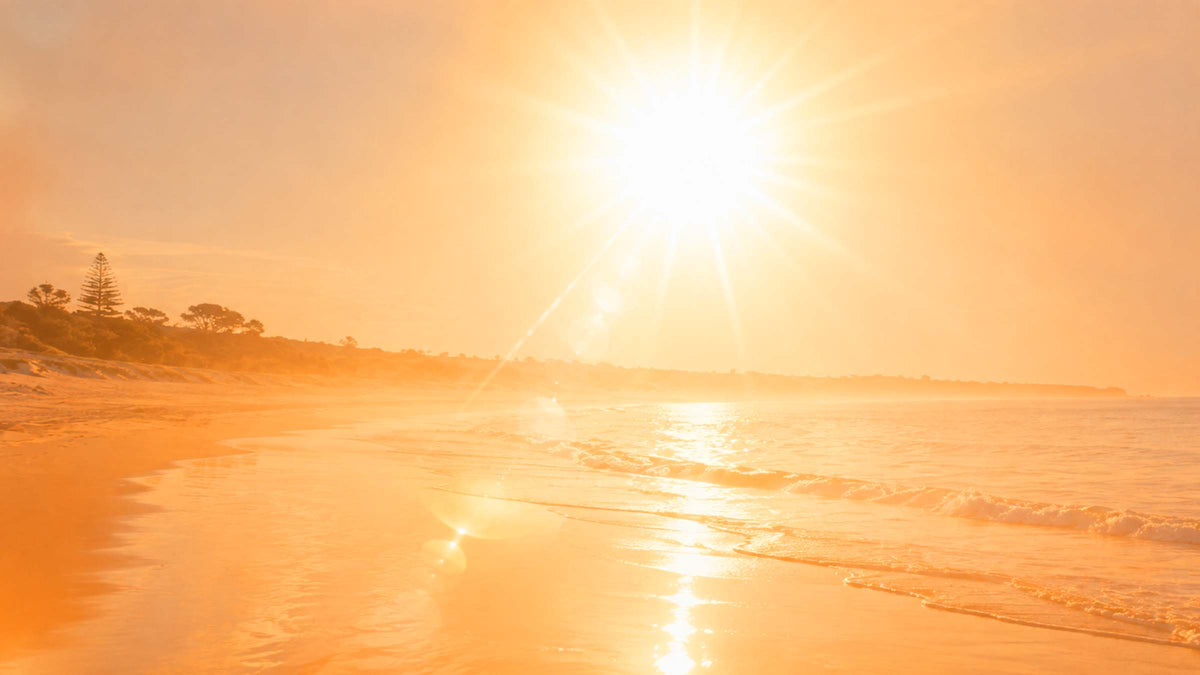 Sun, chlorine, wind: What active skin goes through.