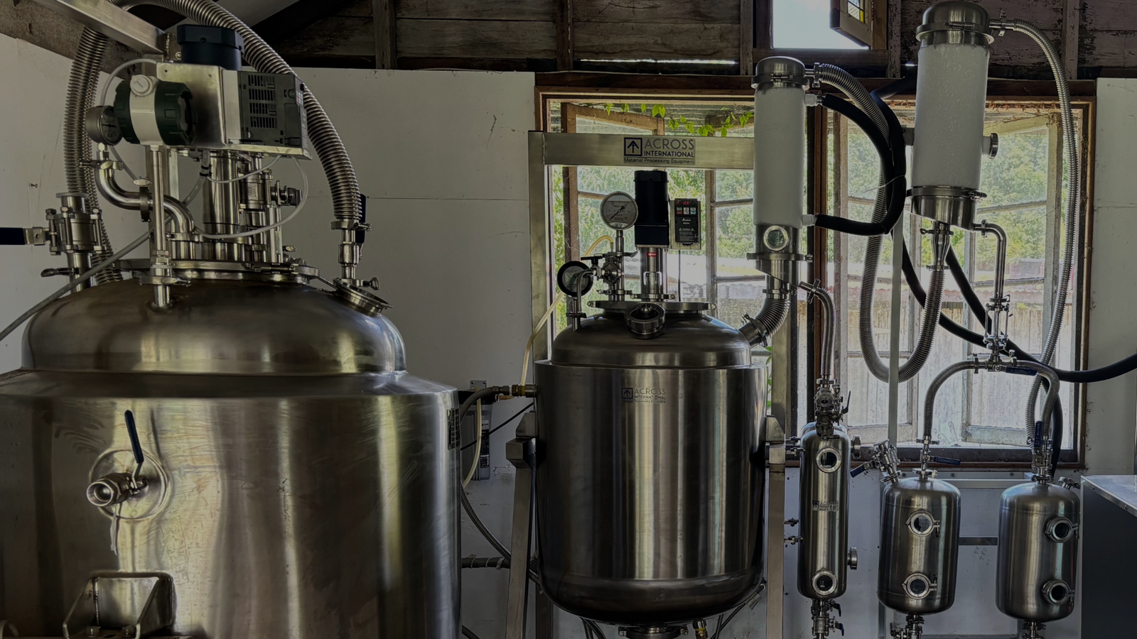 Learn How We Extract Hemp’s Powerful and Healing Compounds